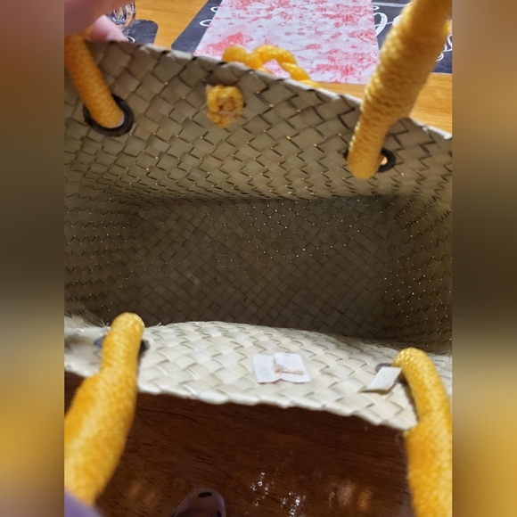 EUC Small Woven Tote Bag & Small Hat - Picture 10 of 10